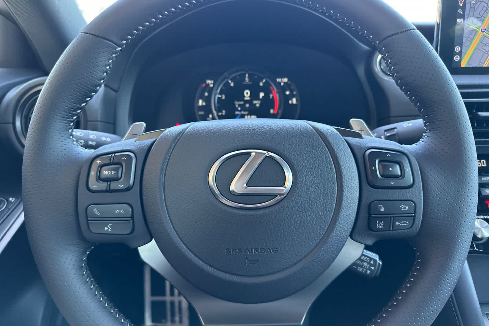 2025 Lexus IS 350 25