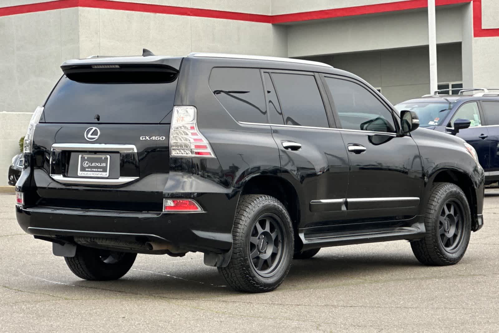 Thumbnail: 2019 Lexus GX - 2