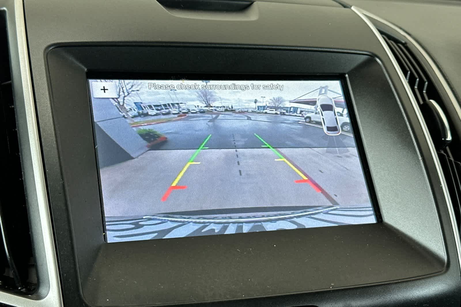 Thumbnail: 2019 Ford Edge - 22