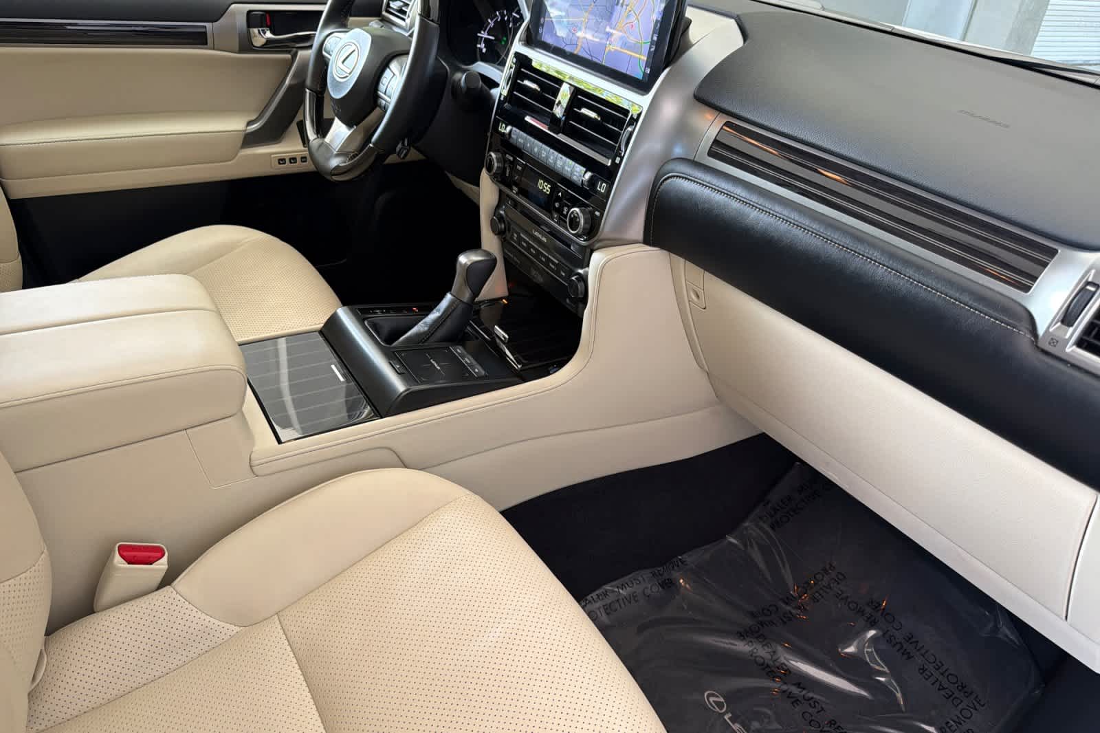 Thumbnail: 2023 Lexus GX - 16