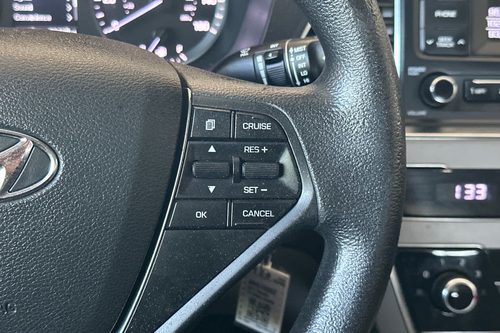2017 Hyundai Sonata  24