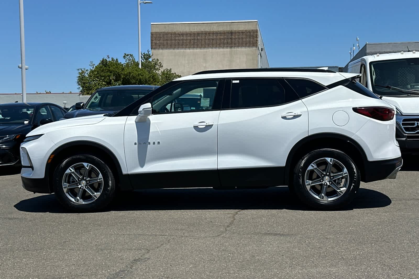 Thumbnail: 2024 Chevrolet Blazer - 9