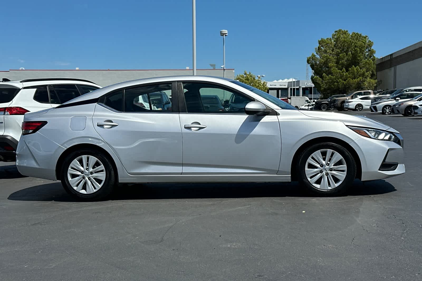 Thumbnail: 2021 Nissan Sentra - 6
