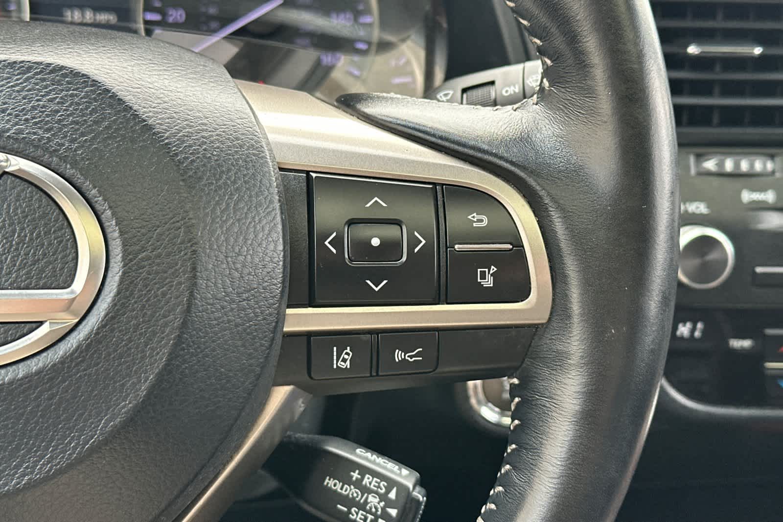 Thumbnail: 2019 Lexus RX - 29