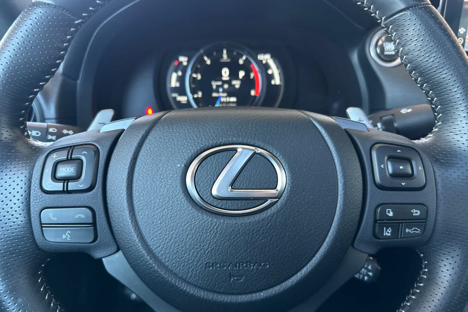 Thumbnail: 2025 Lexus IS - 25