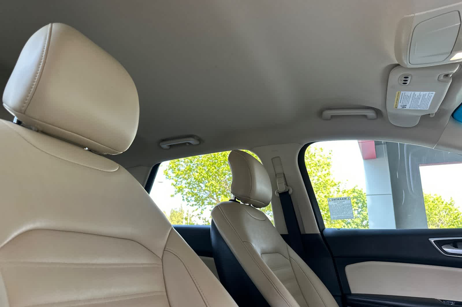 2018 Ford Edge SEL 18