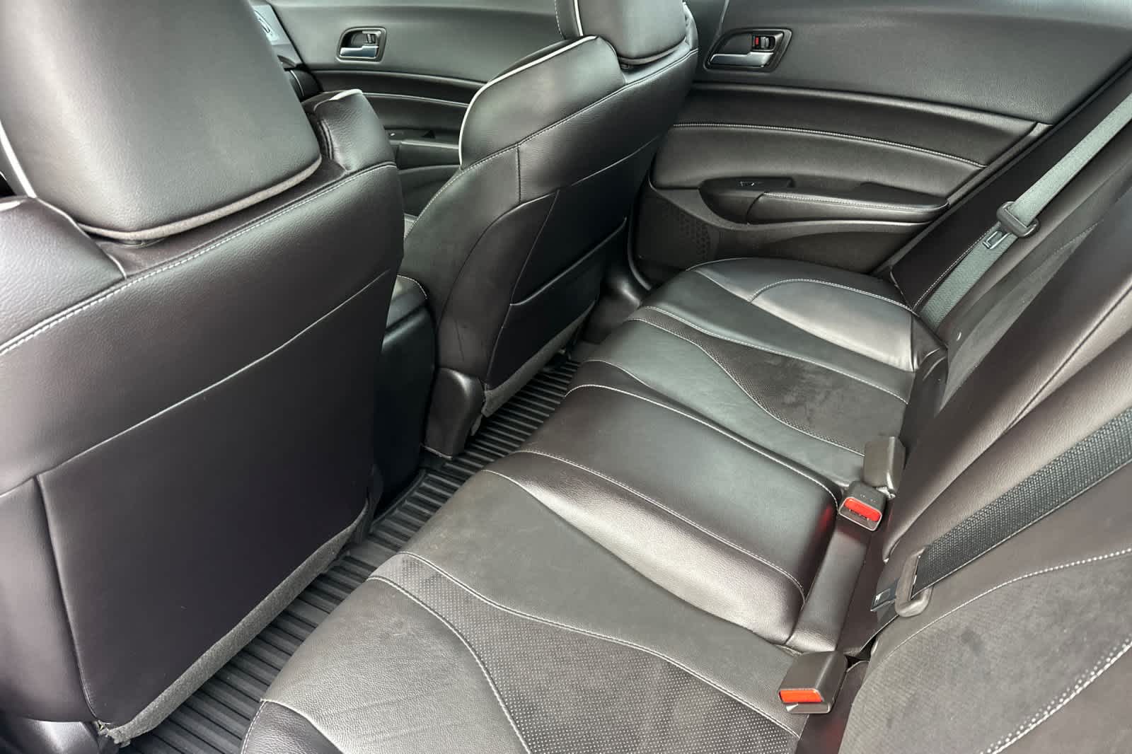 Thumbnail: 2021 Acura ILX - 4