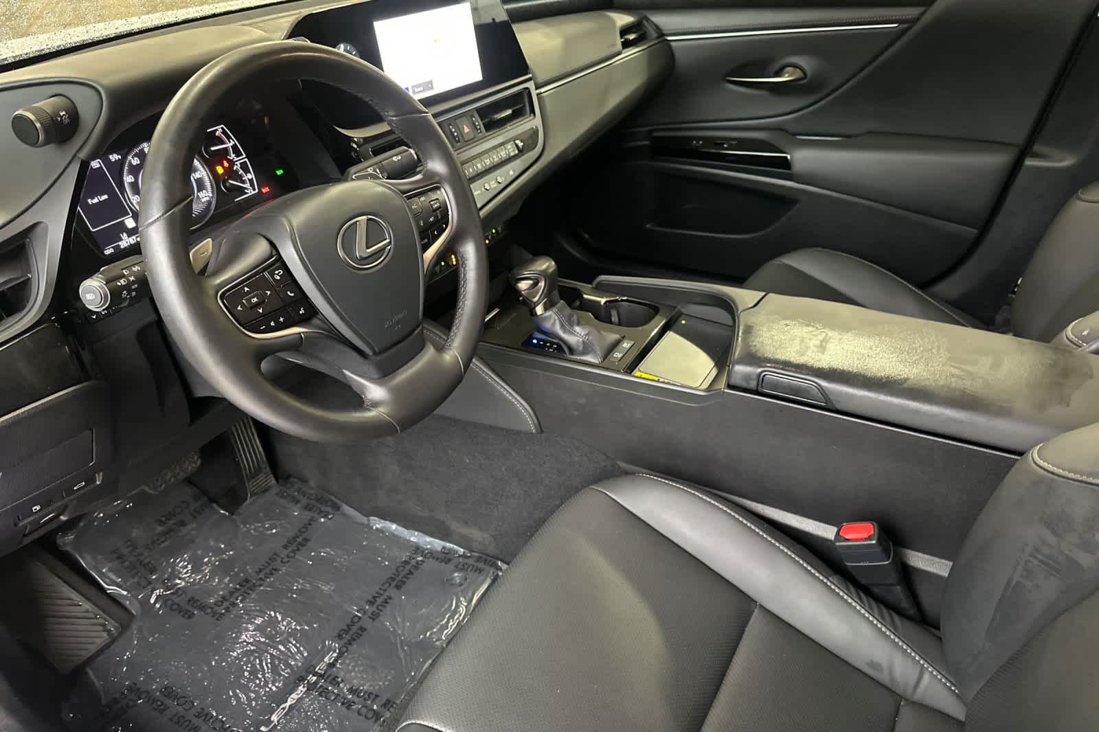 Thumbnail: 2024 Lexus ES - 11