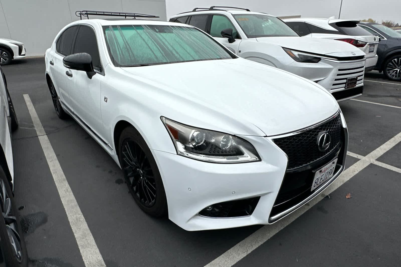 Thumbnail: 2015 Lexus LS - 3