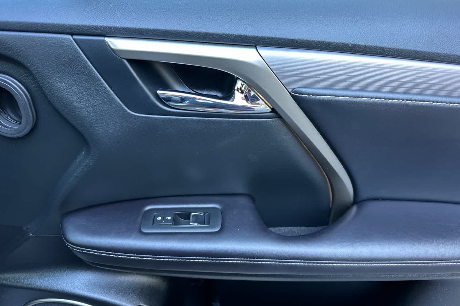 Thumbnail: 2016 Lexus RX - 19