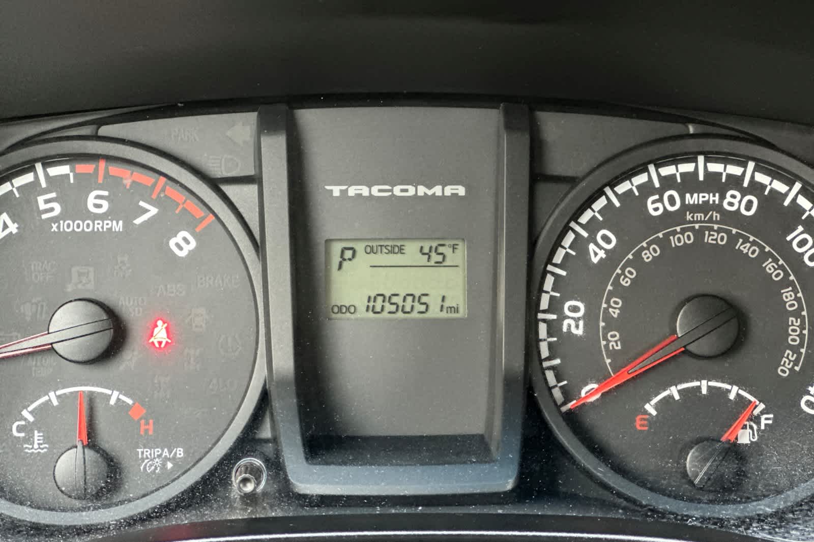 Thumbnail: 2016 Toyota Tacoma - 25