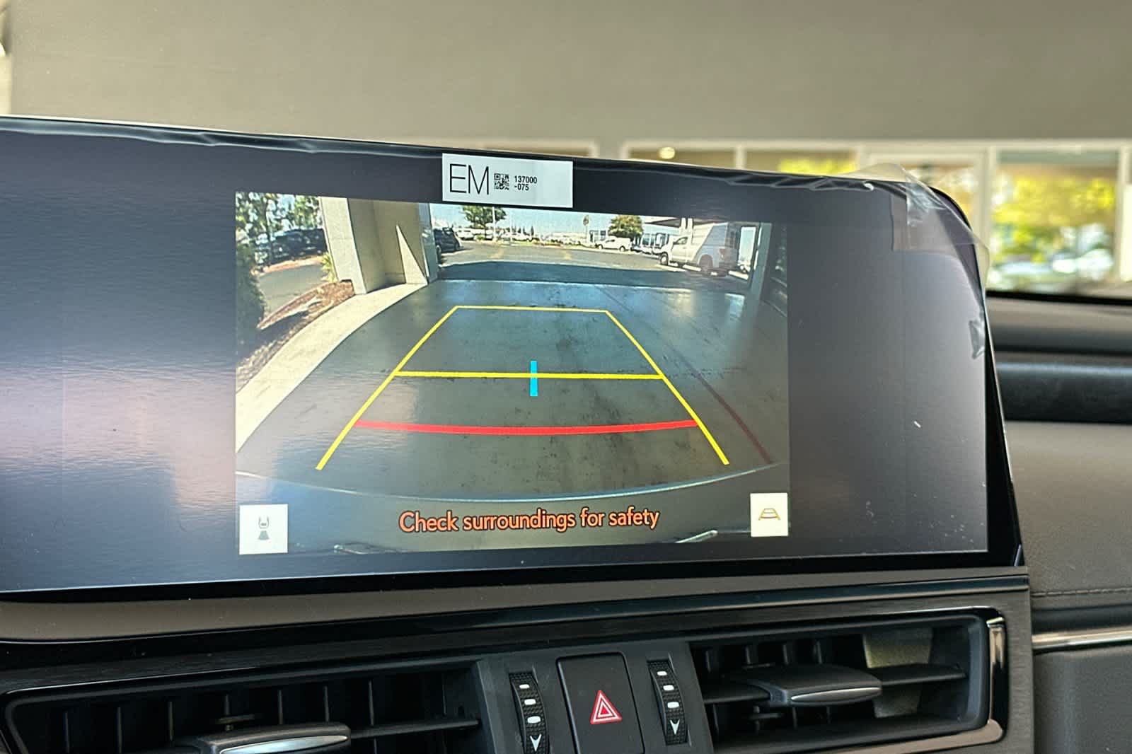 Thumbnail: 2025 Lexus ES - 20