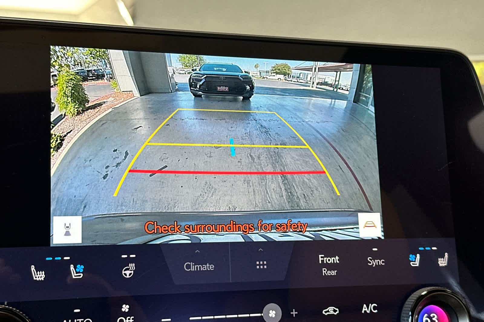 Thumbnail: 2023 Lexus RX - 22