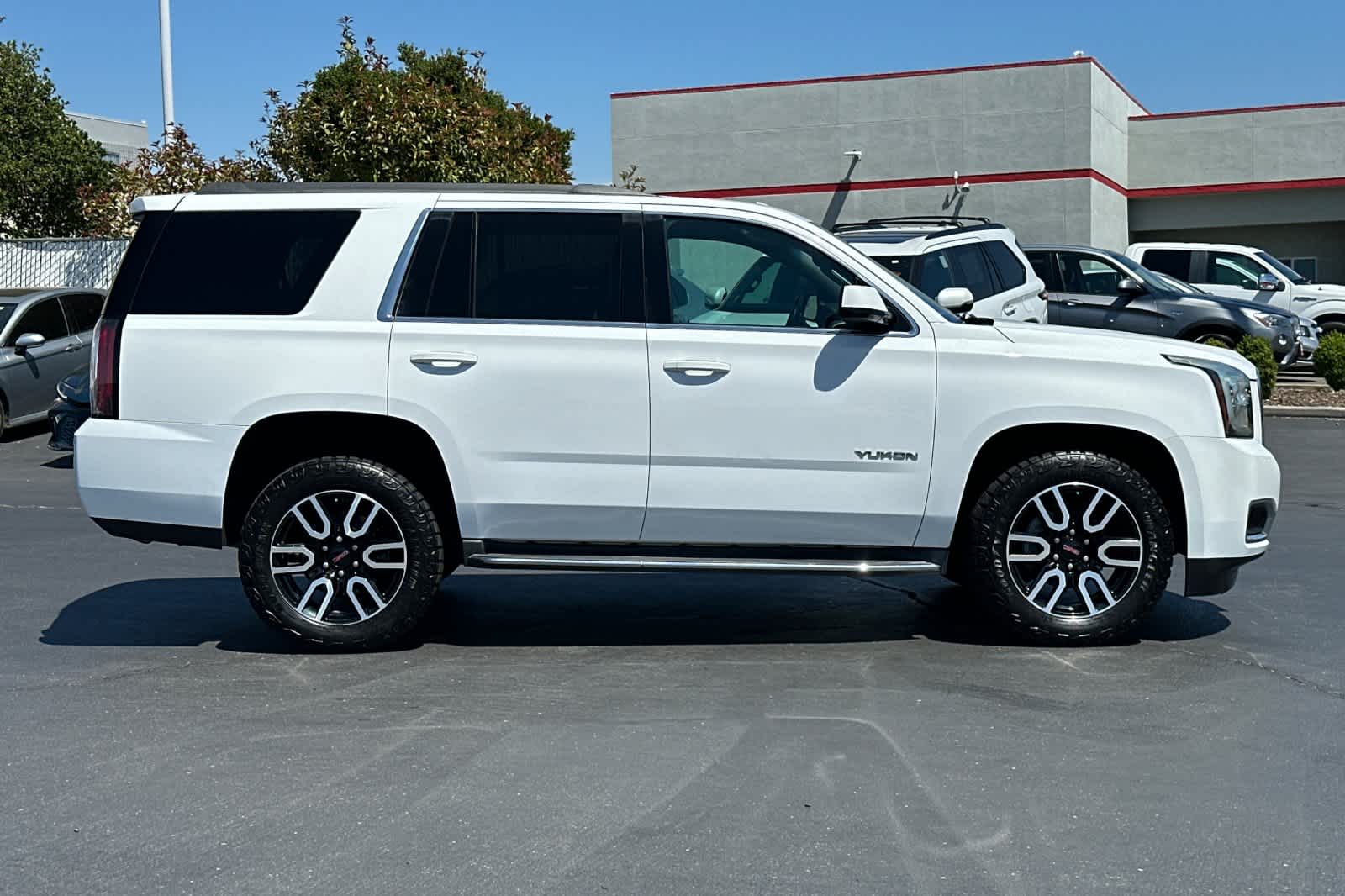 Thumbnail: 2016 GMC Yukon - 5