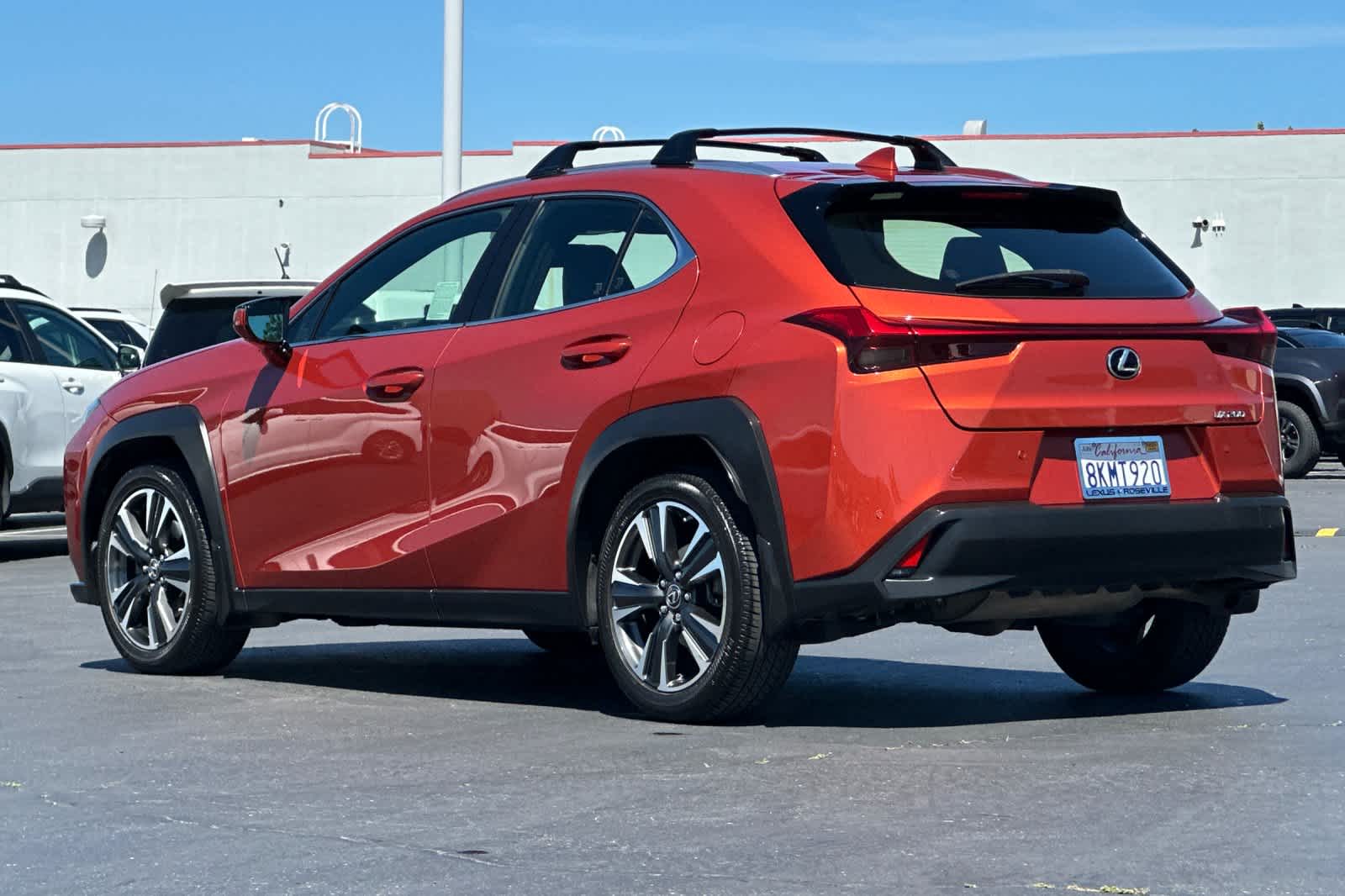 Thumbnail: 2019 Lexus UX - 7
