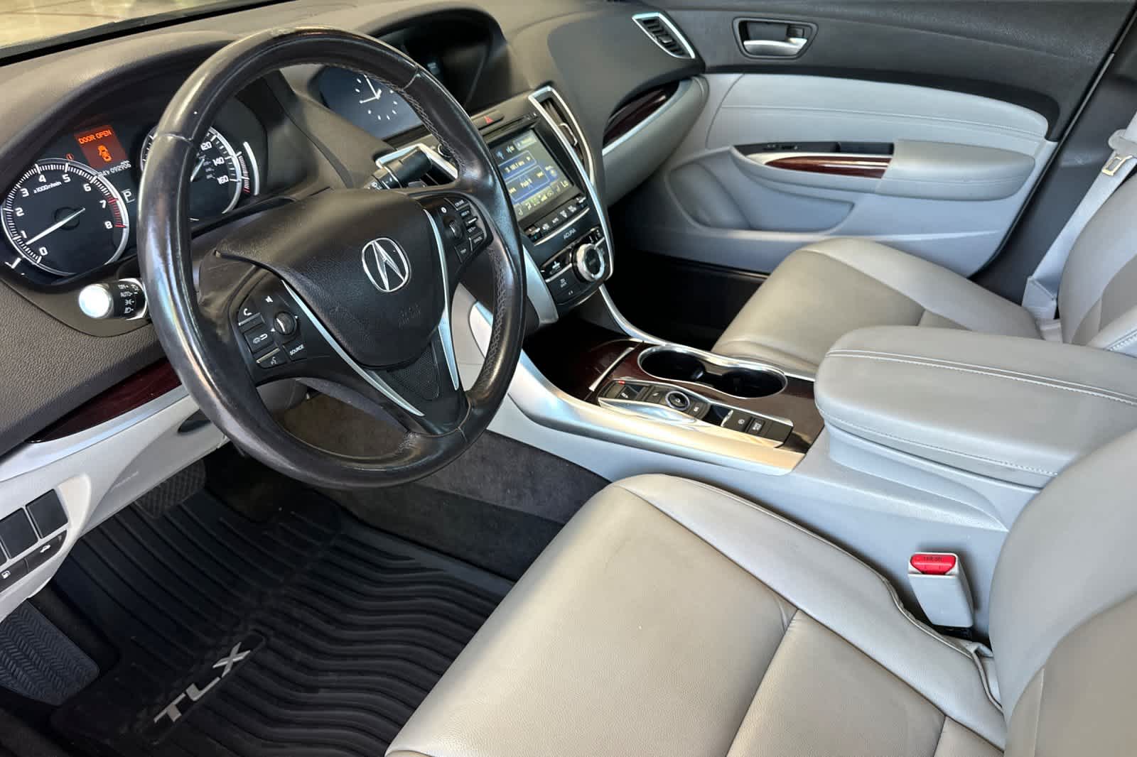 2016 Acura TLX Base 11