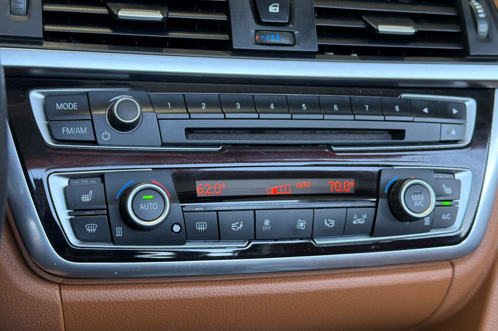 Thumbnail: 2015 BMW 4 Series - 21