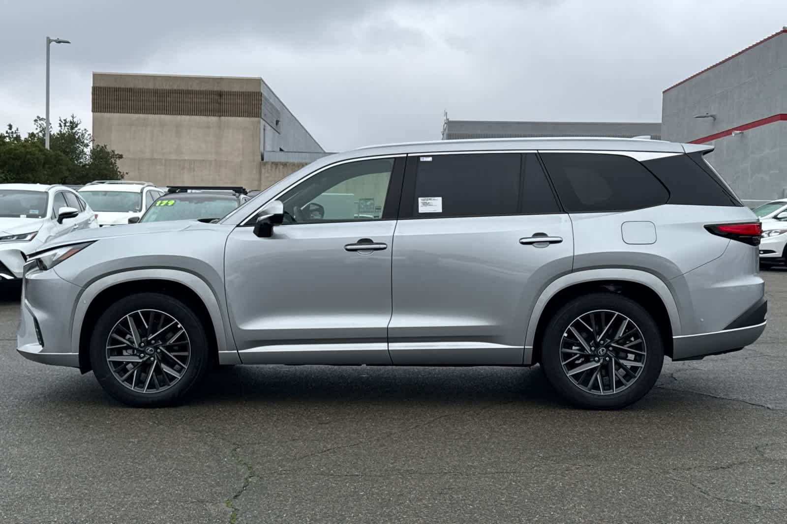 Thumbnail: 2026 Lexus TX - 9