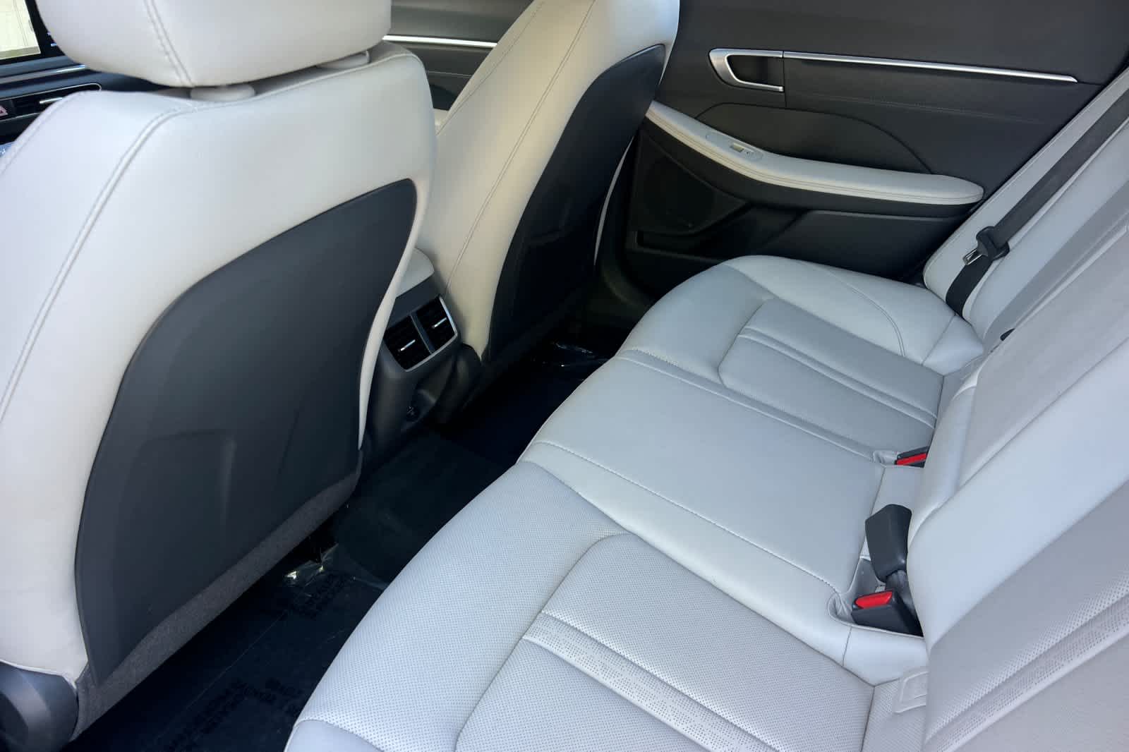 Thumbnail: 2022 Hyundai Sonata - 4