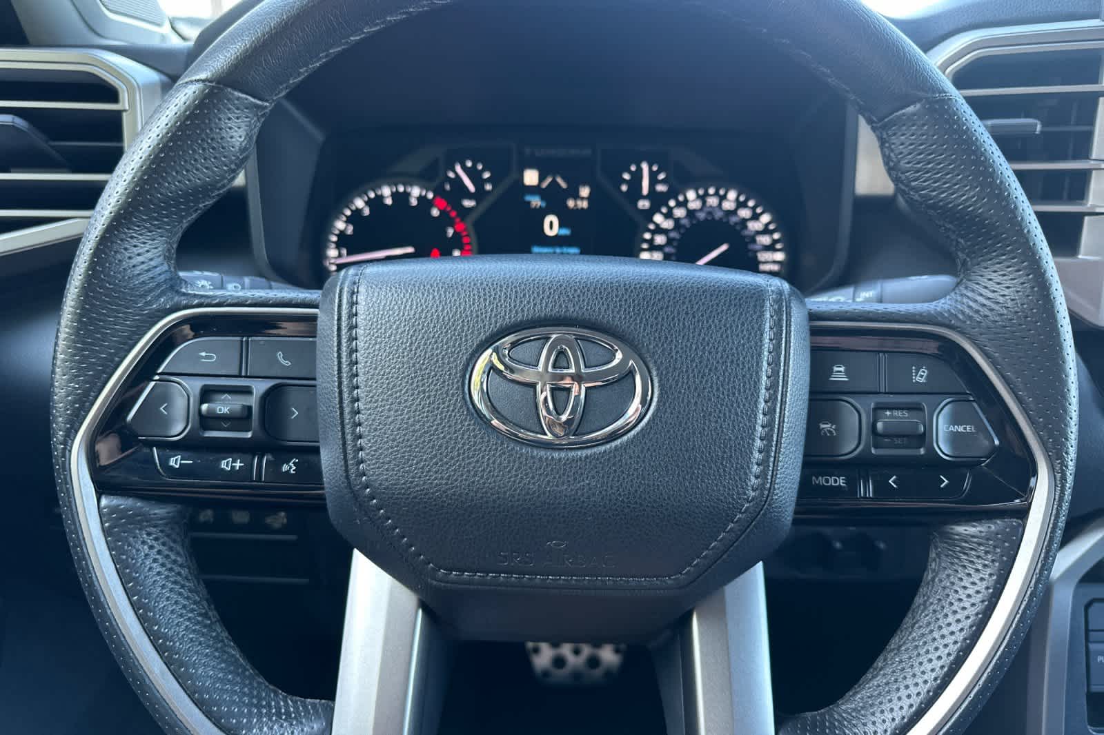 Thumbnail: 2022 Toyota Tundra - 23