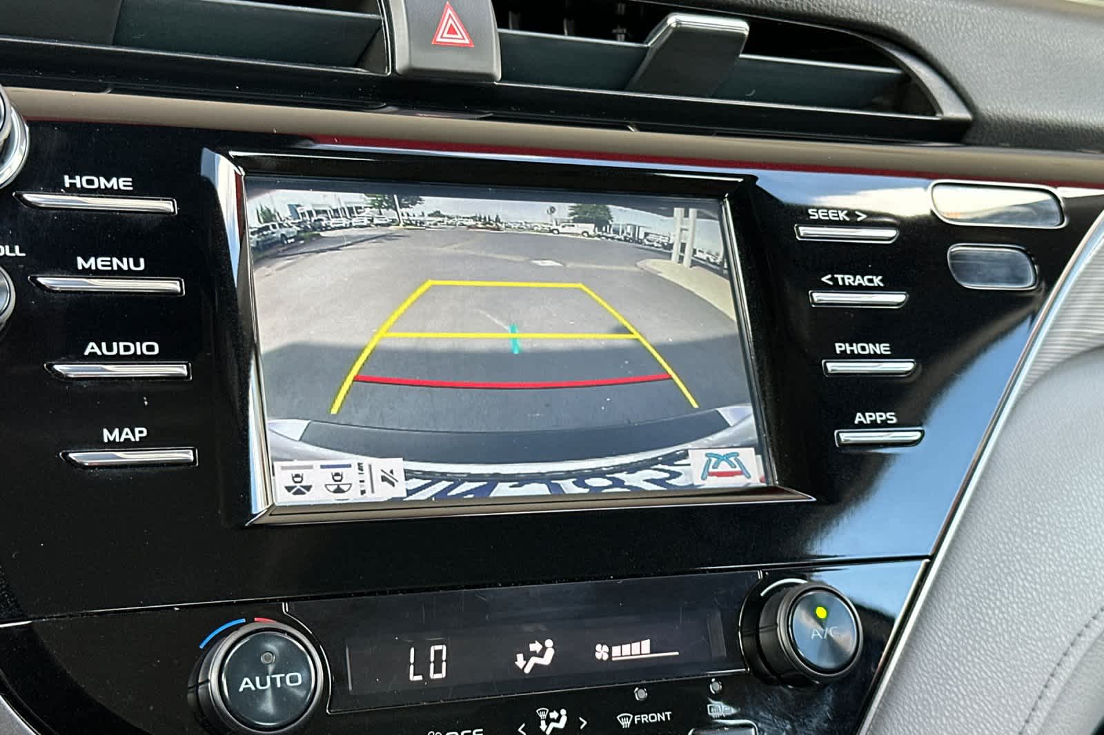 Thumbnail: 2019 Toyota Camry - 19