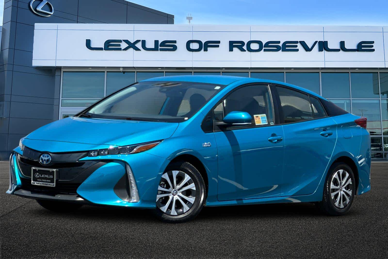 2021 Toyota Prius Prime XLE Hero Image