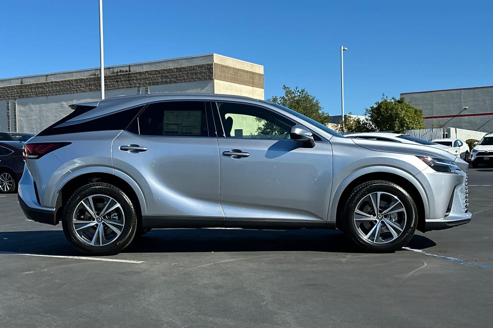 Thumbnail: 2025 Lexus RX - 6