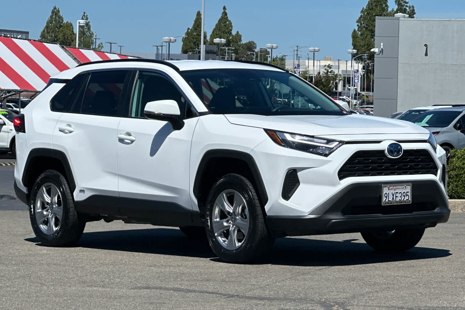 Thumbnail: 2024 Toyota RAV4 - 4