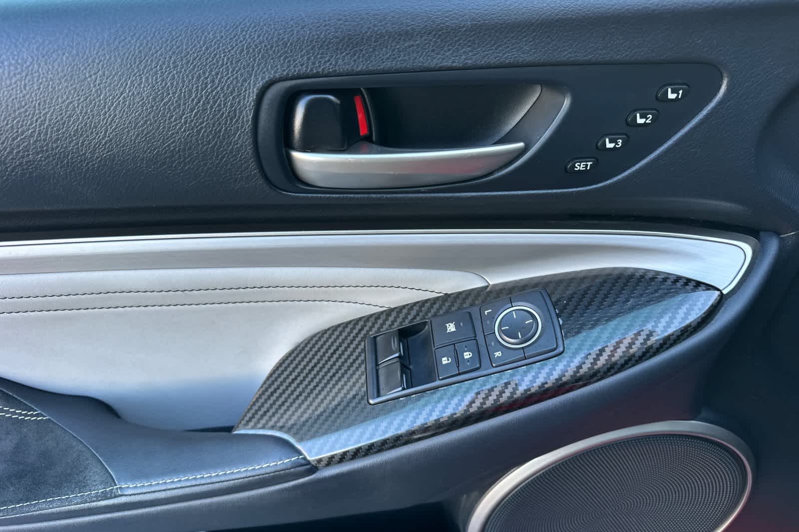 Thumbnail: 2016 Lexus RC - 12