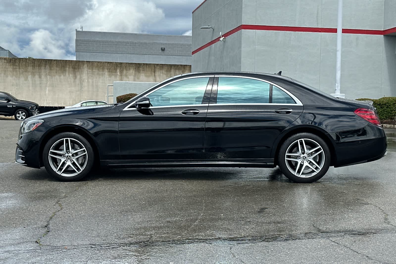 Thumbnail: 2019 Mercedes-Benz S-Class - 9