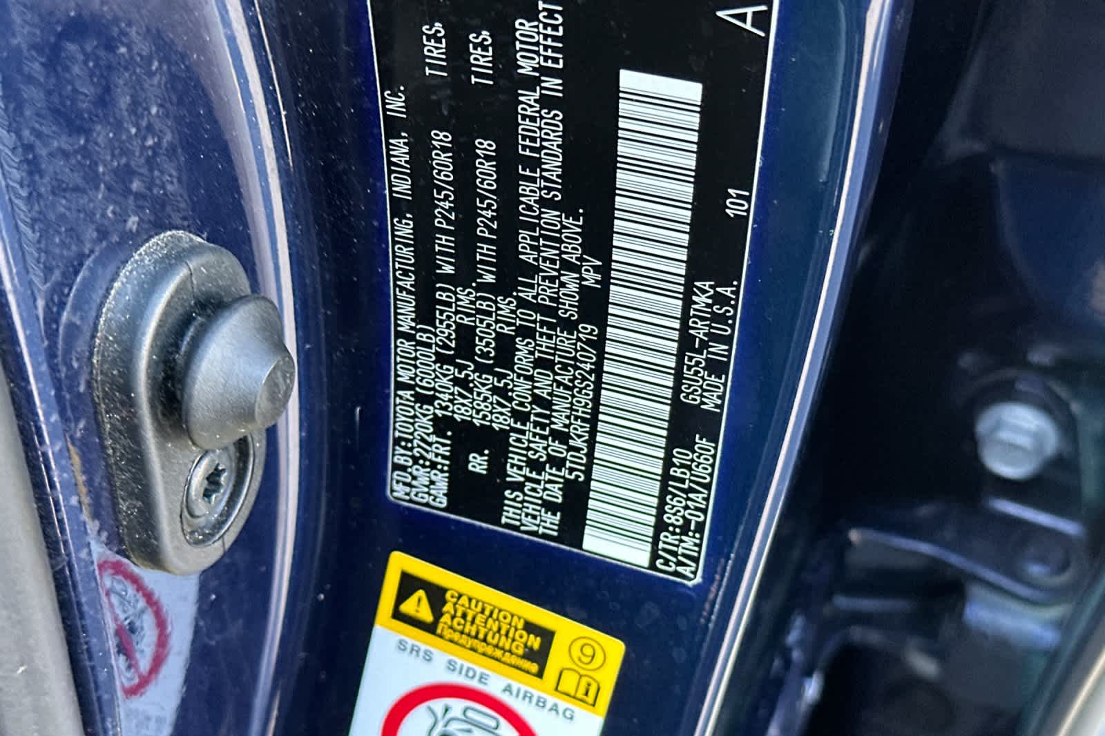 Thumbnail: 2016 Toyota Highlander - 34