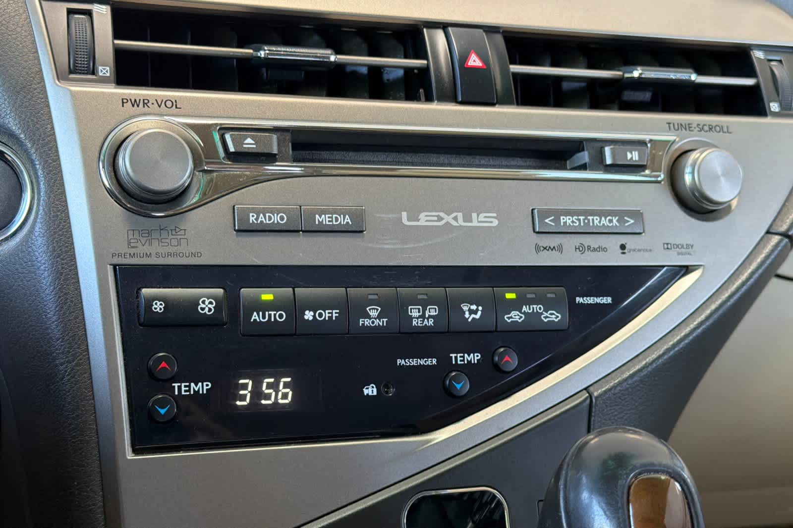 Thumbnail: 2015 Lexus RX - 23