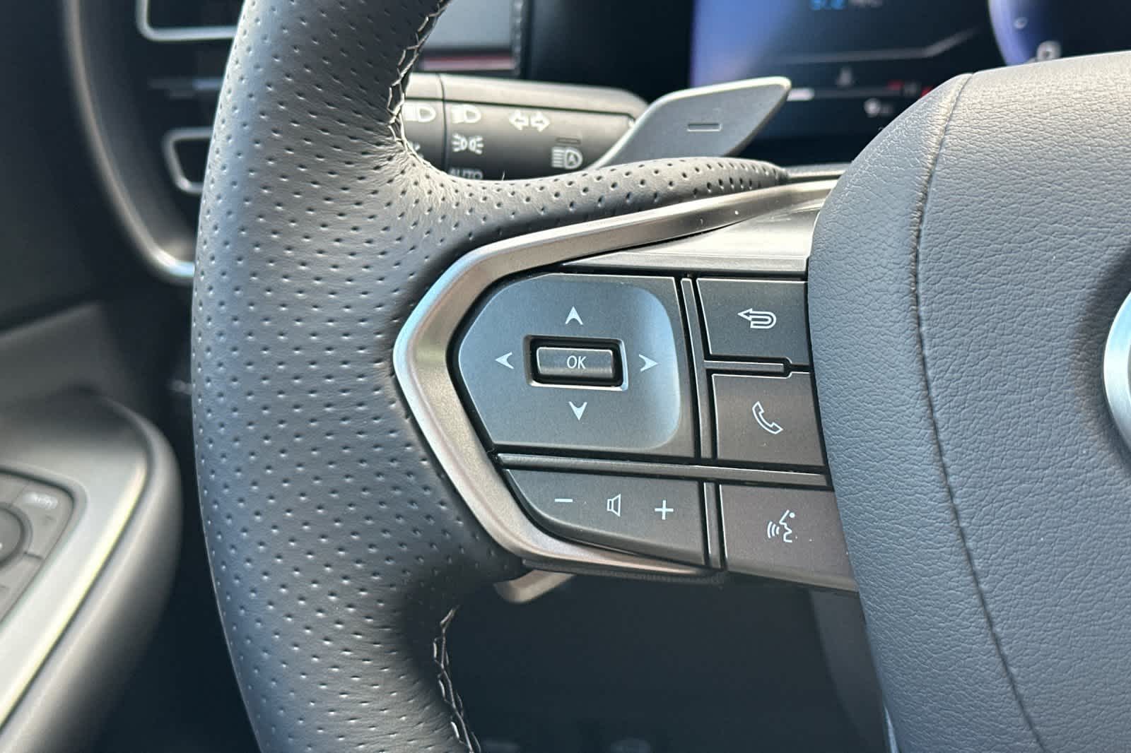 Thumbnail: 2026 Lexus IS - 25