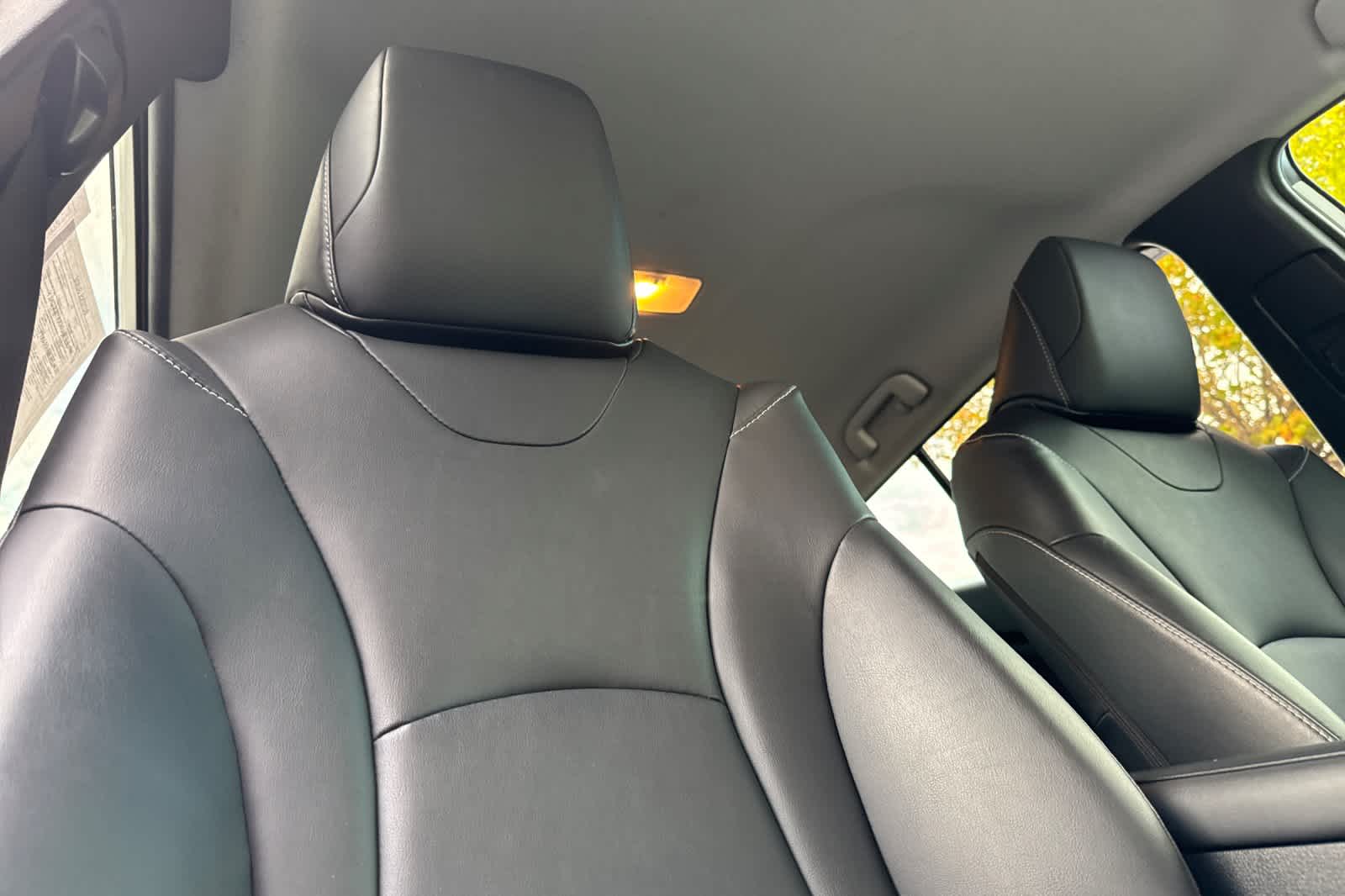 Thumbnail: 2021 Toyota Prius Prime - 17