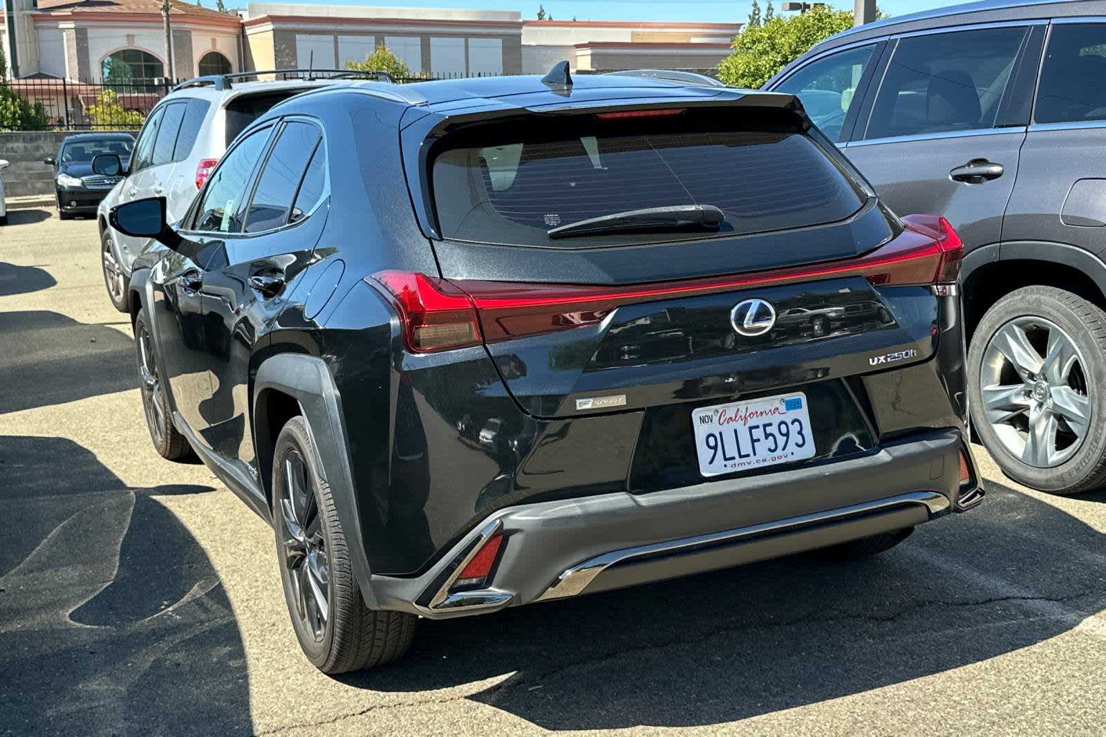 2020 Lexus UX 250h 5