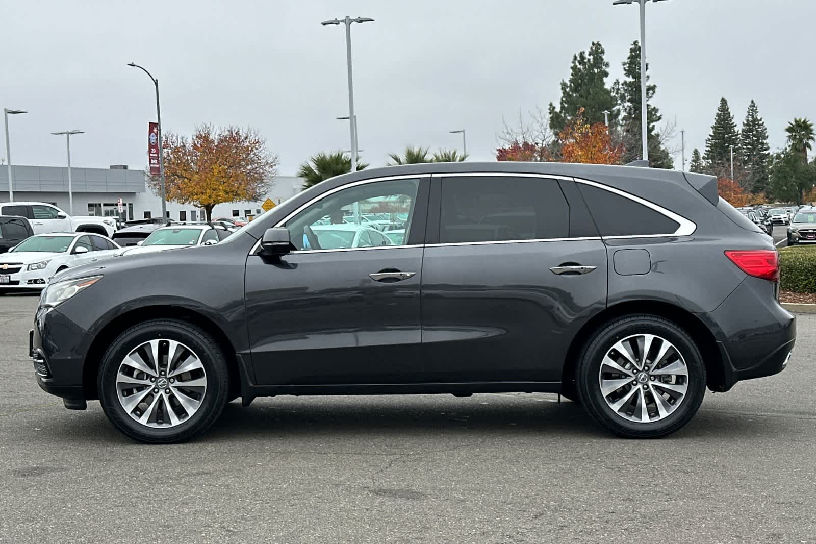 Thumbnail: 2016 Acura MDX - 9