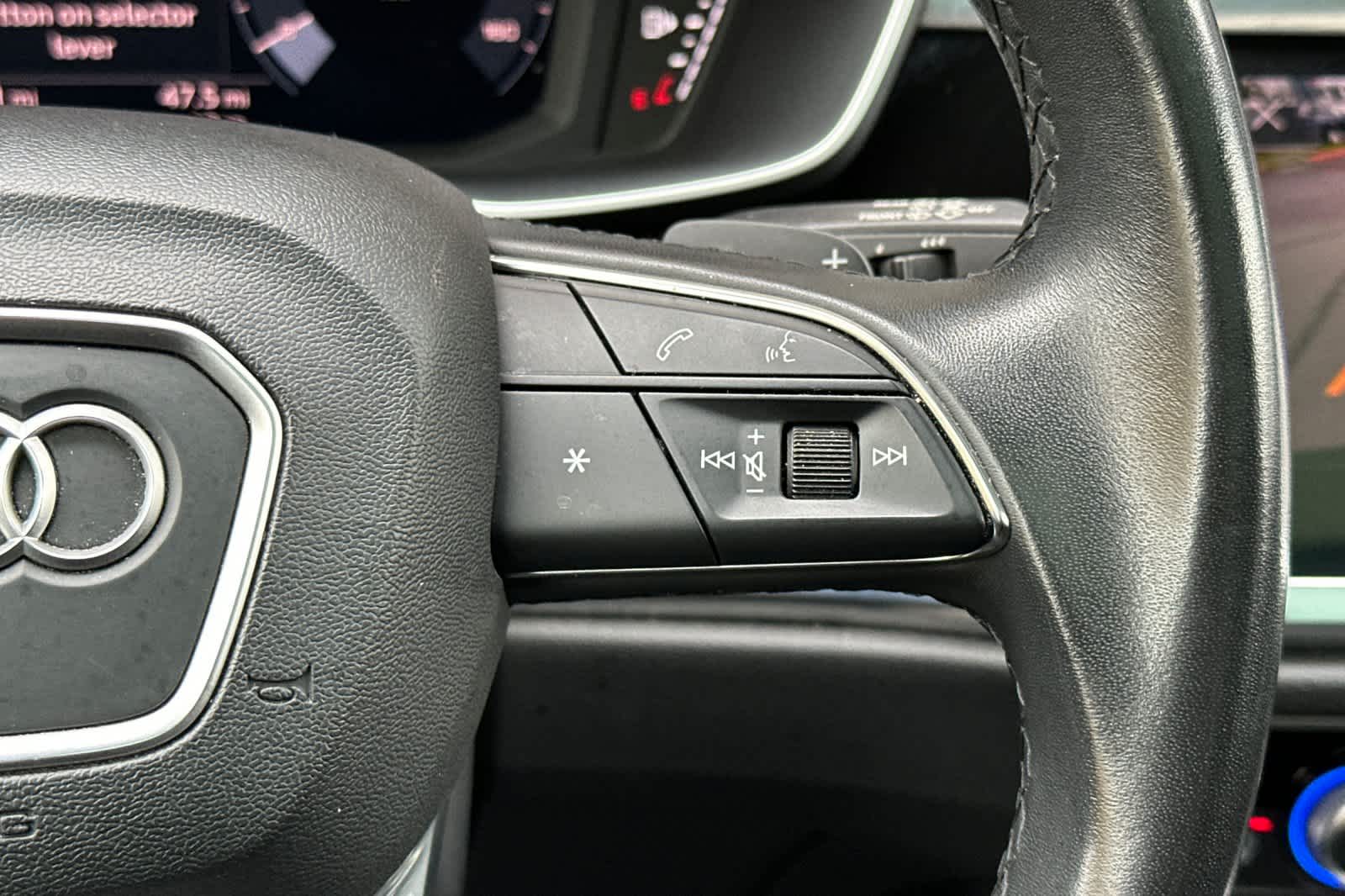 Thumbnail: 2023 Audi Q3 - 27