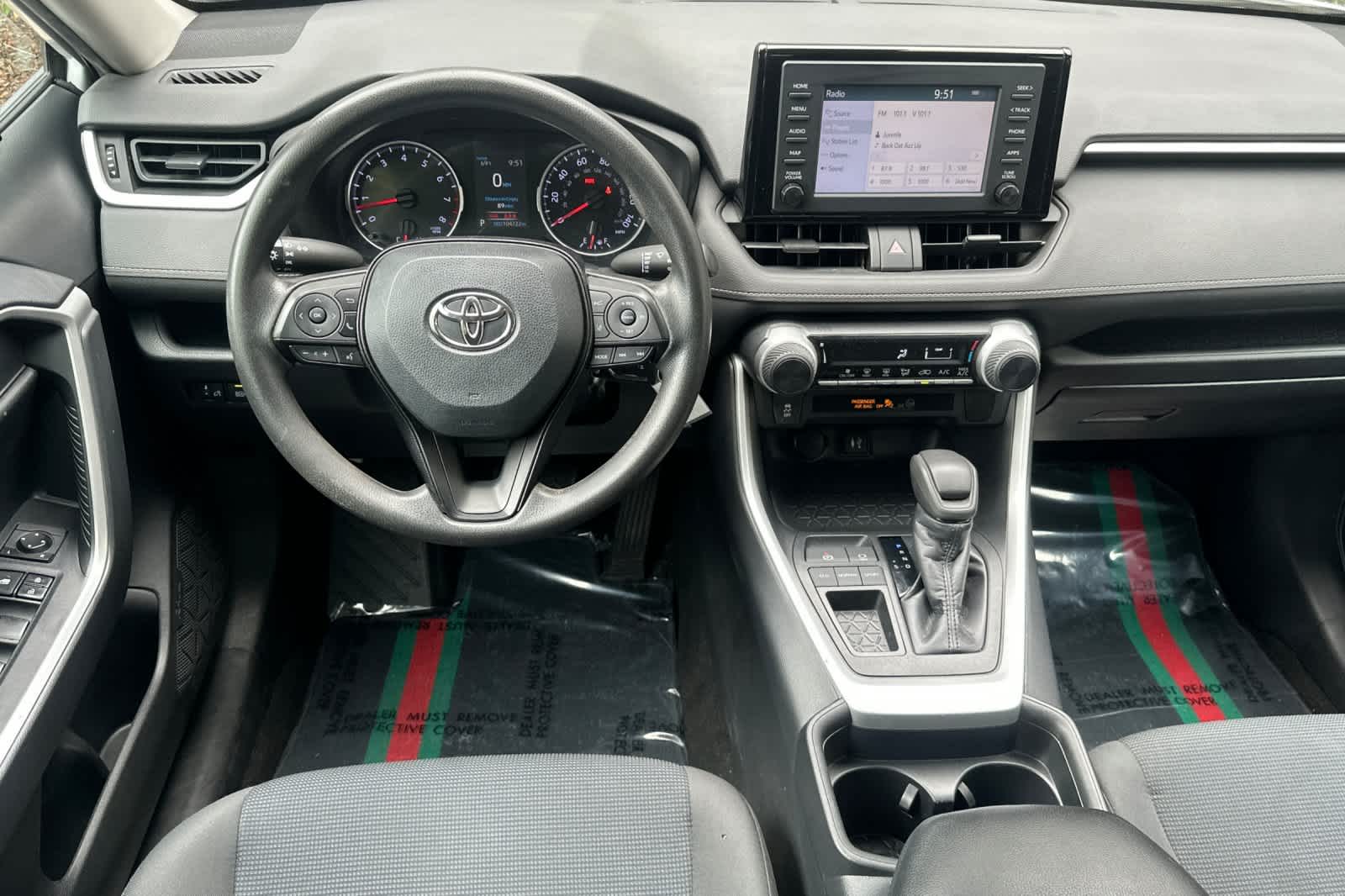 Thumbnail: 2019 Toyota RAV4 - 15