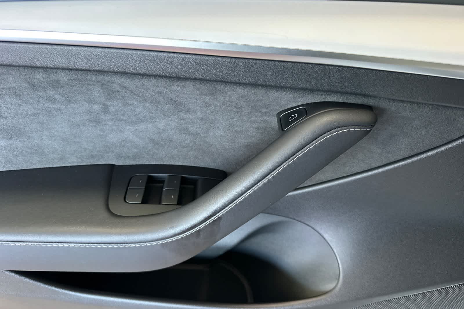 2023 Tesla Model 3  12