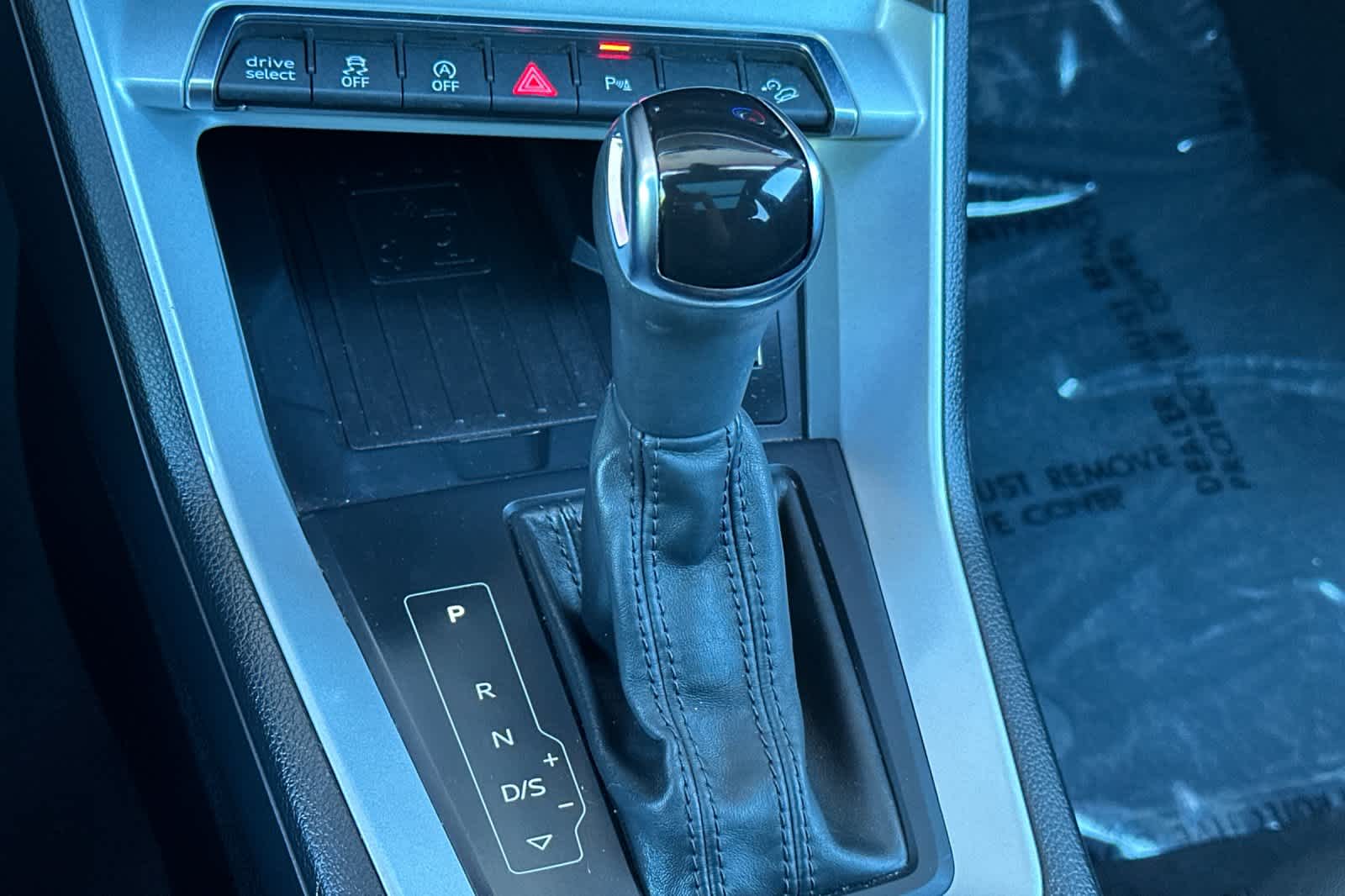 Thumbnail: 2020 Audi Q3 - 23