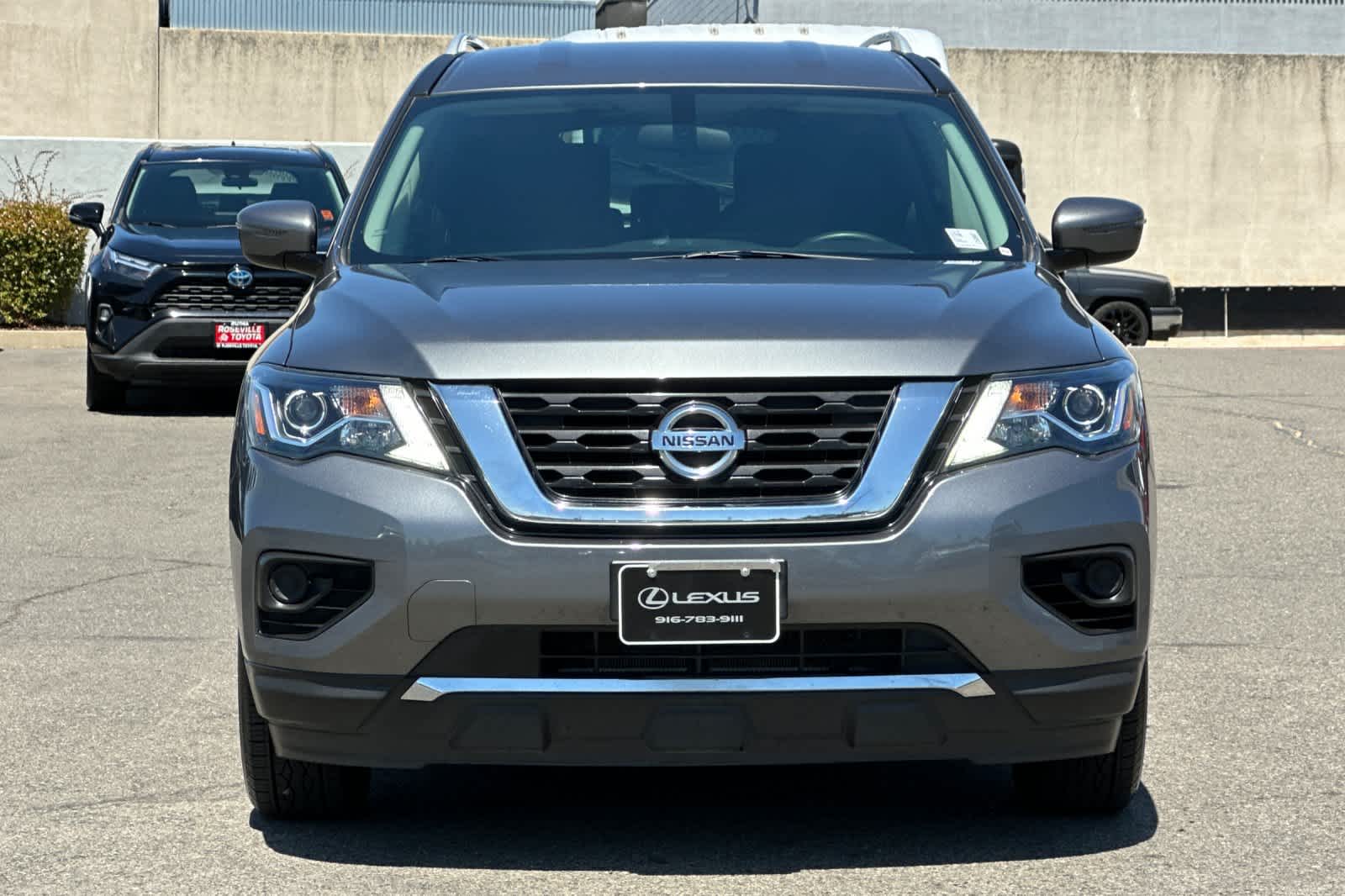 Thumbnail: 2020 Nissan Pathfinder - 10