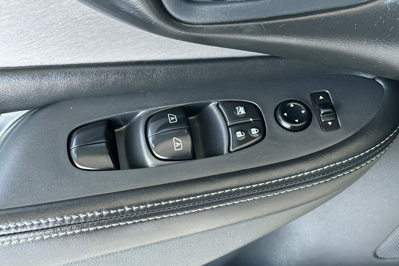 Thumbnail: 2019 Nissan Murano - 13