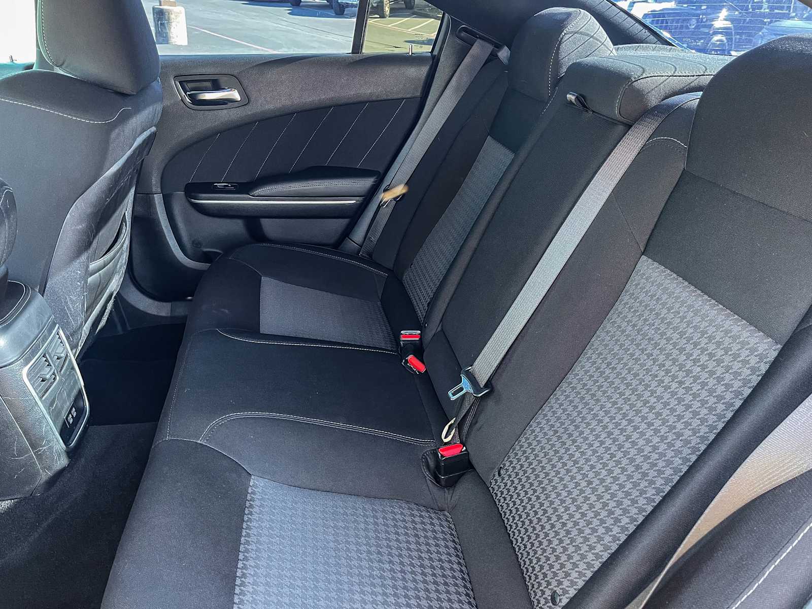 Thumbnail: 2020 Dodge Charger - 17