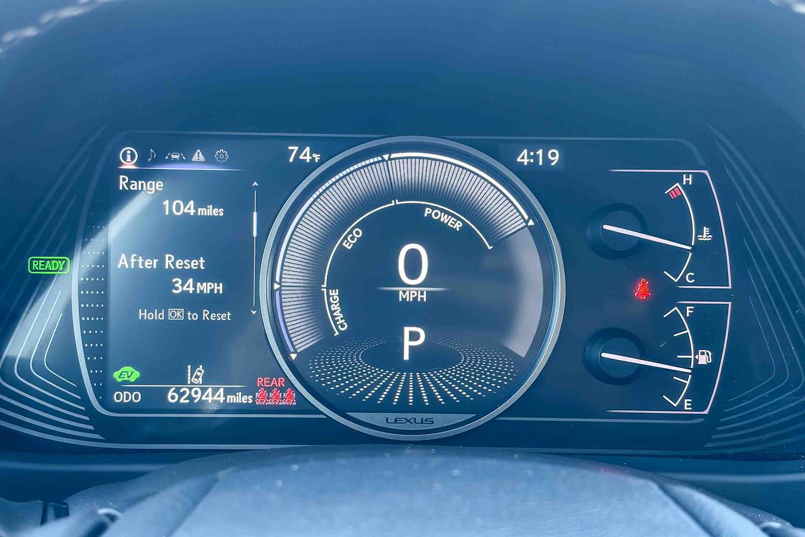 Thumbnail: 2020 Lexus UX - 22