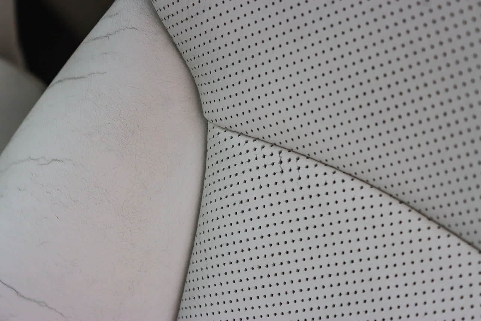 Thumbnail: 2010 Lexus IS - 24