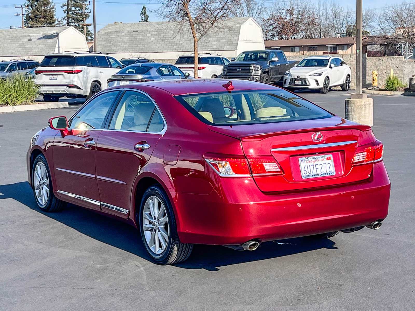 Thumbnail: 2012 Lexus ES - 2