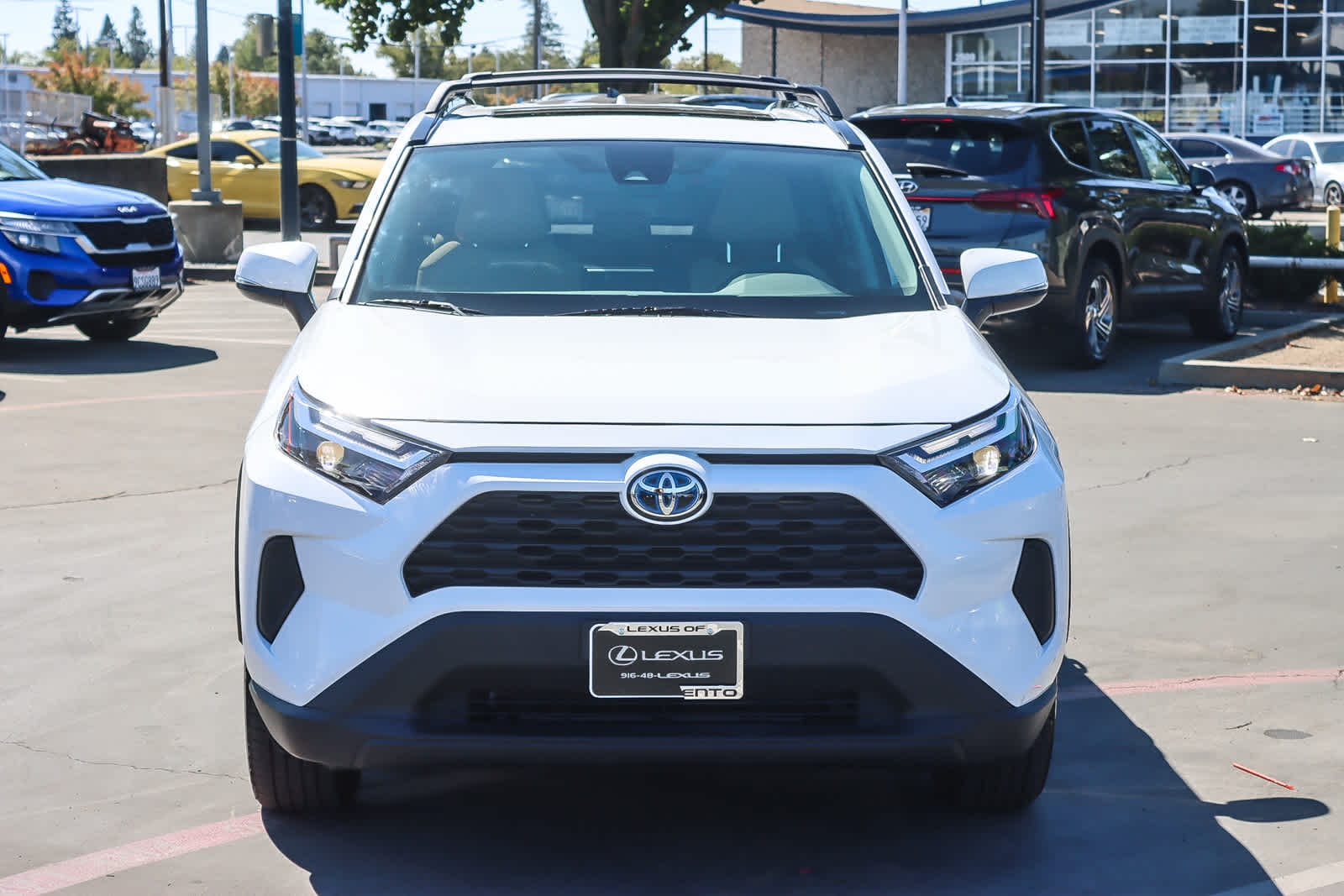 Thumbnail: 2022 Toyota RAV4 - 6