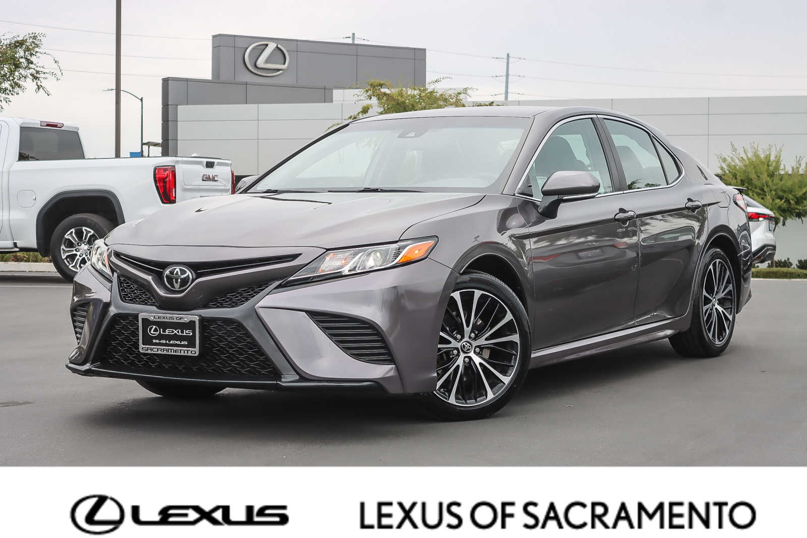Thumbnail: 2018 Toyota Camry - 1