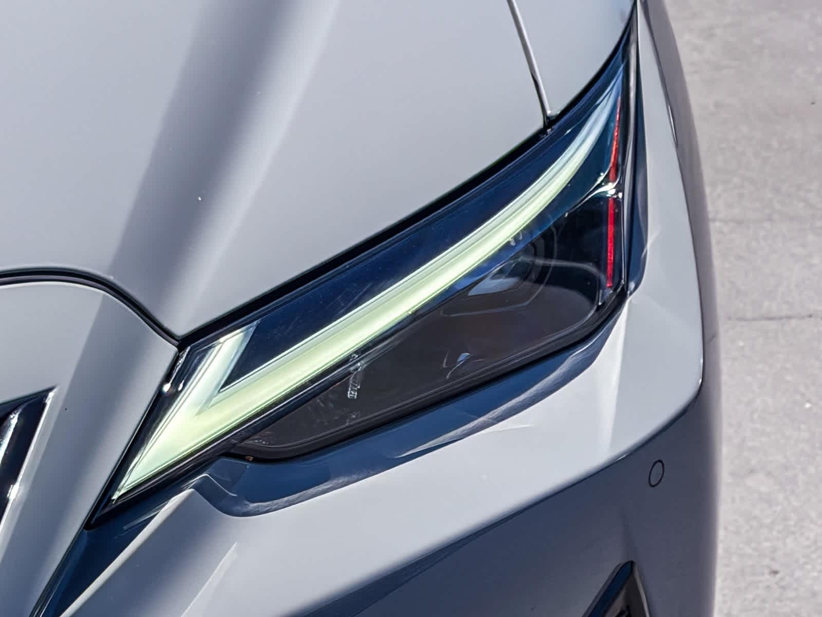 Thumbnail: 2025 Lexus ES - 6