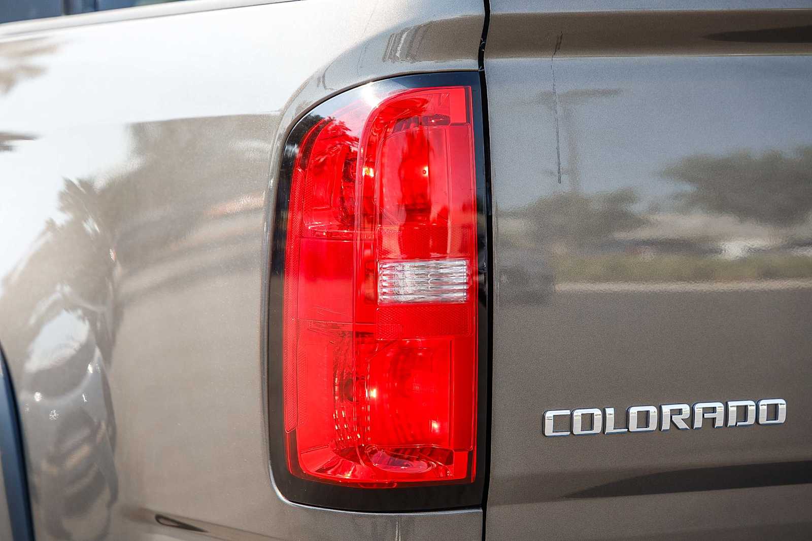 Thumbnail: 2015 Chevrolet Colorado - 8